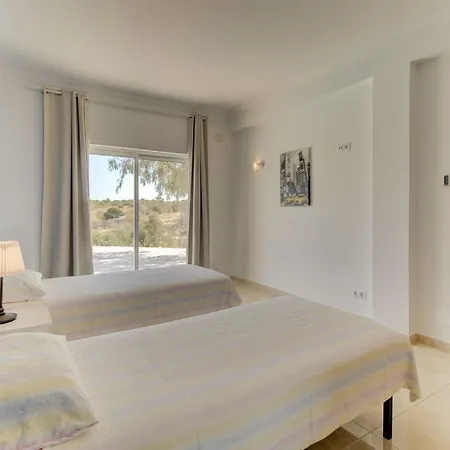 Vila Casa Hortinha Wonder 3 Bedroom In With Private Pool *
